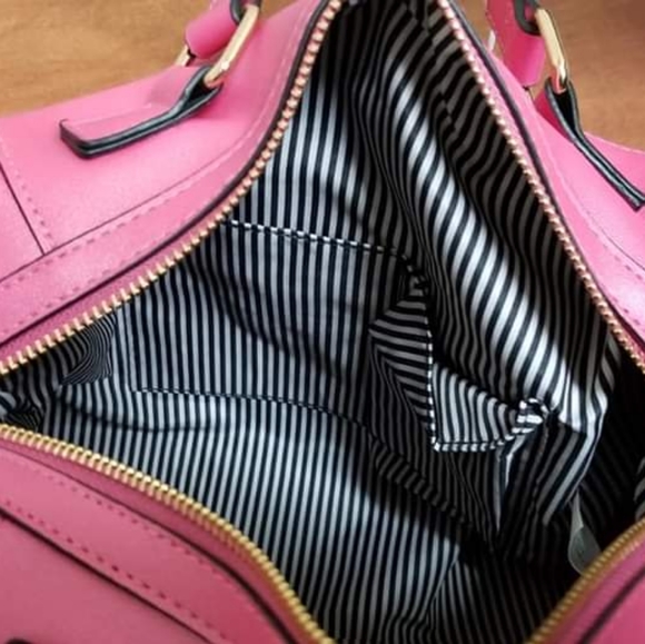 Pink shoulder bag - Picture 2 of 2